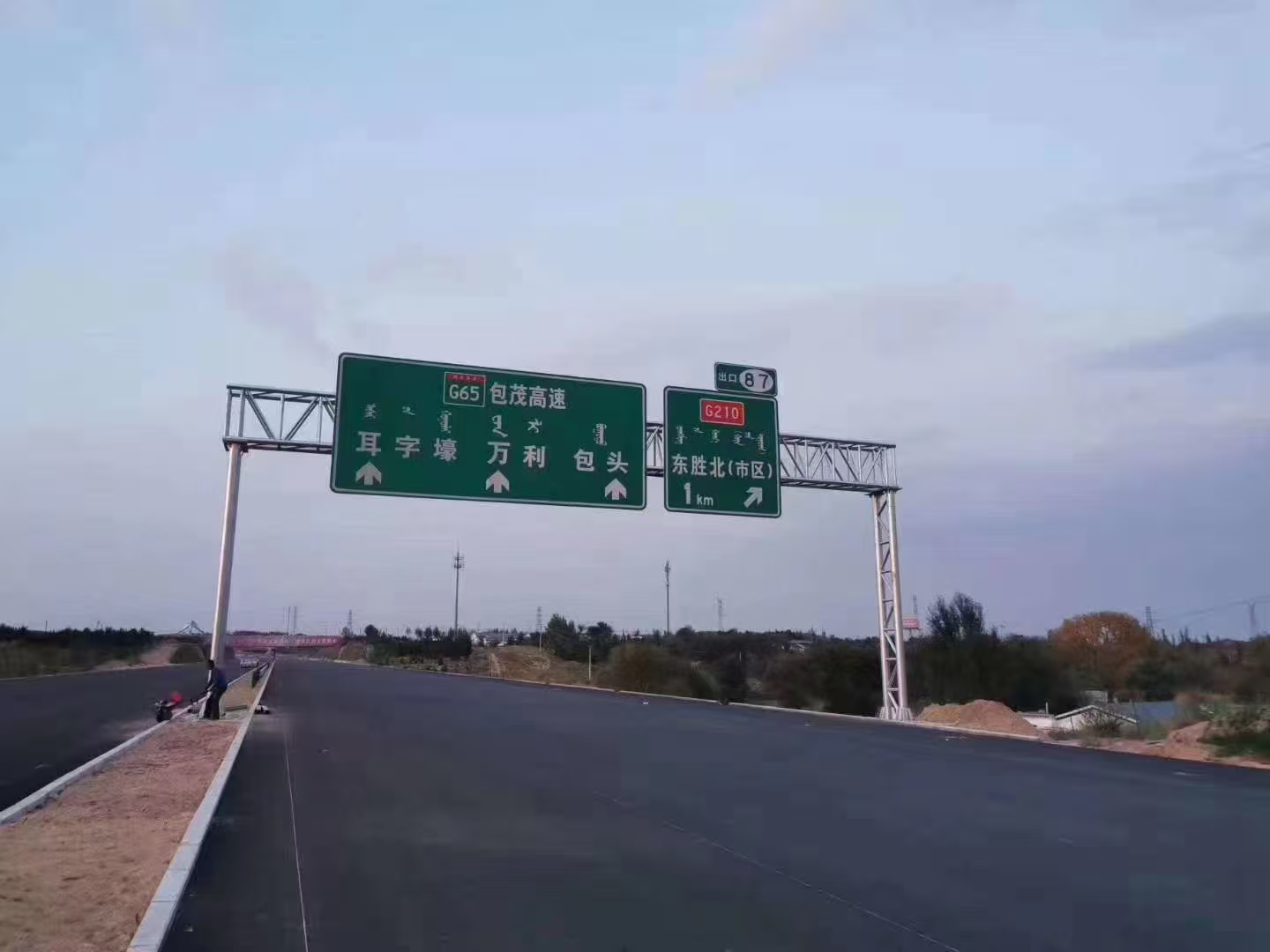 张掖市ETC门架监控立杆 - 方案